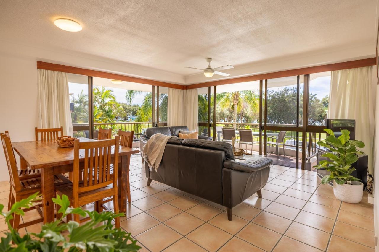 Coastal Sol -Right On Clarkes Beach! Byron Bay Exterior foto